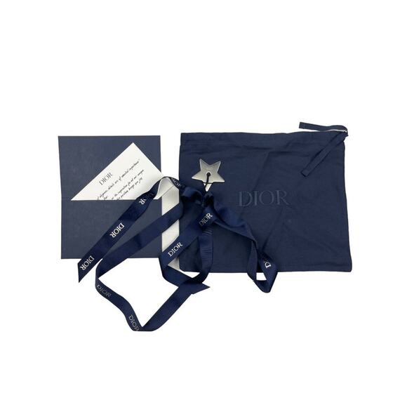Dior - Gift Box with Card and Ribbon in Blue - Picture 1 of 6
